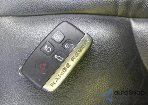 2013 Land Rover Range Rover Evoque Pure Plus z USA, uszkodzony, nr VIN SALVR1BG1DH774141